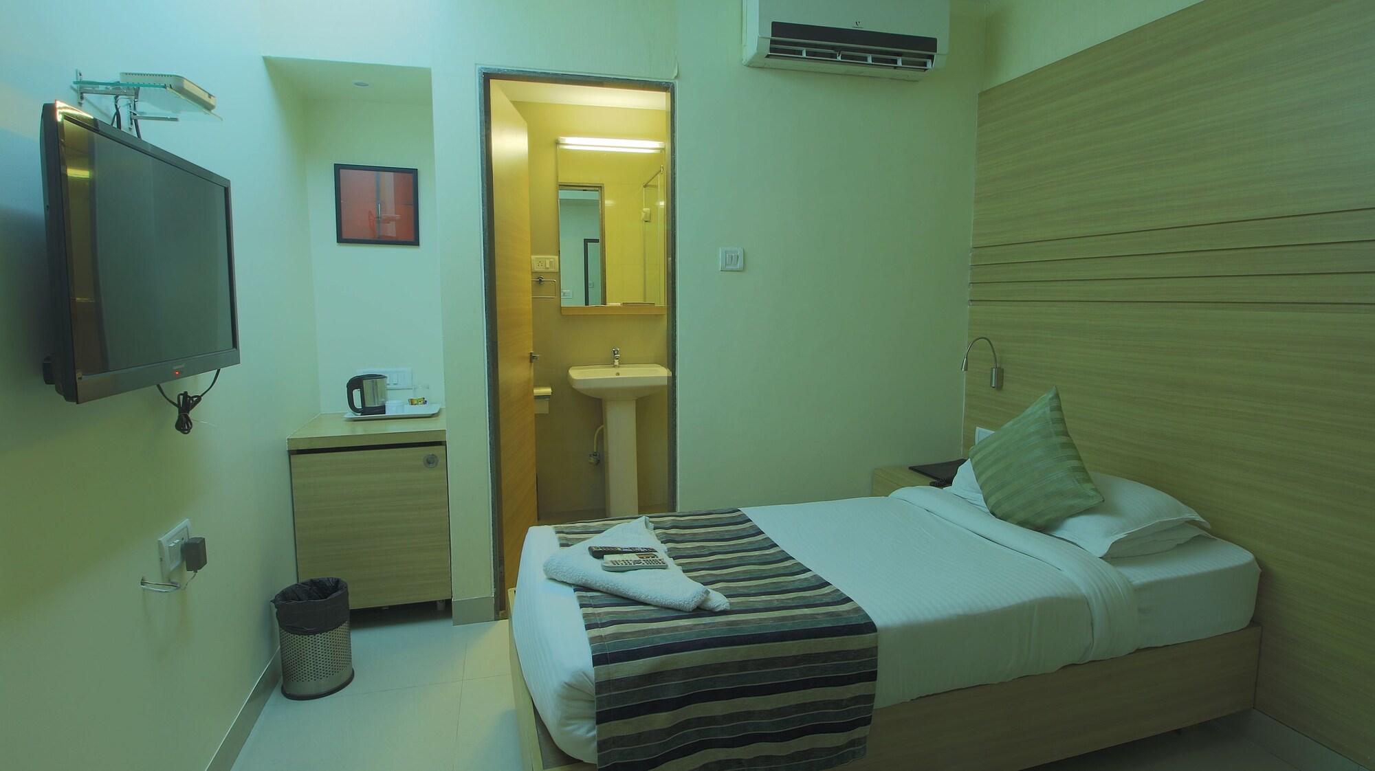 Hotel Concord Galaxy Mumbai Exteriör bild