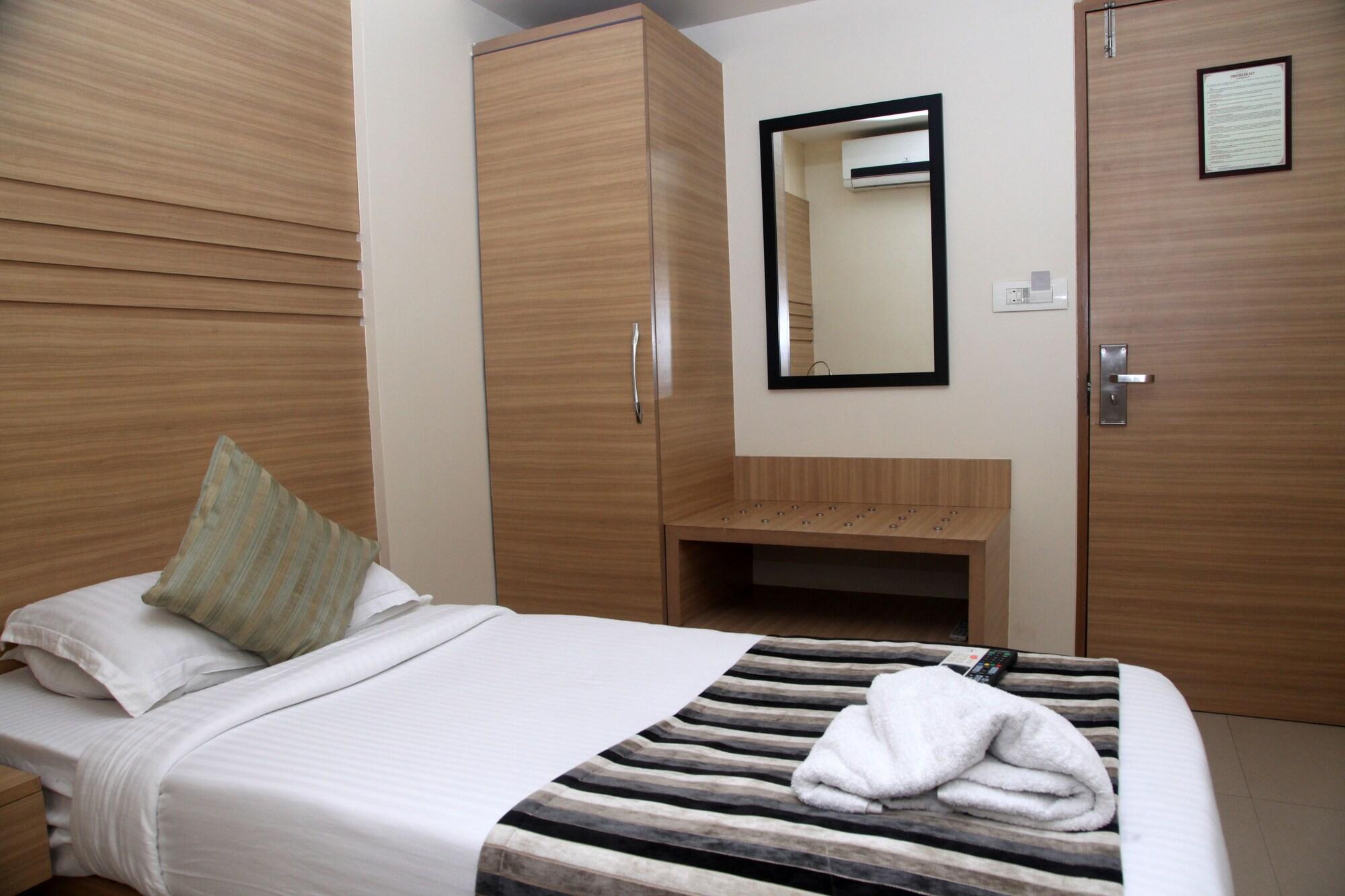 Hotel Concord Galaxy Mumbai Exteriör bild