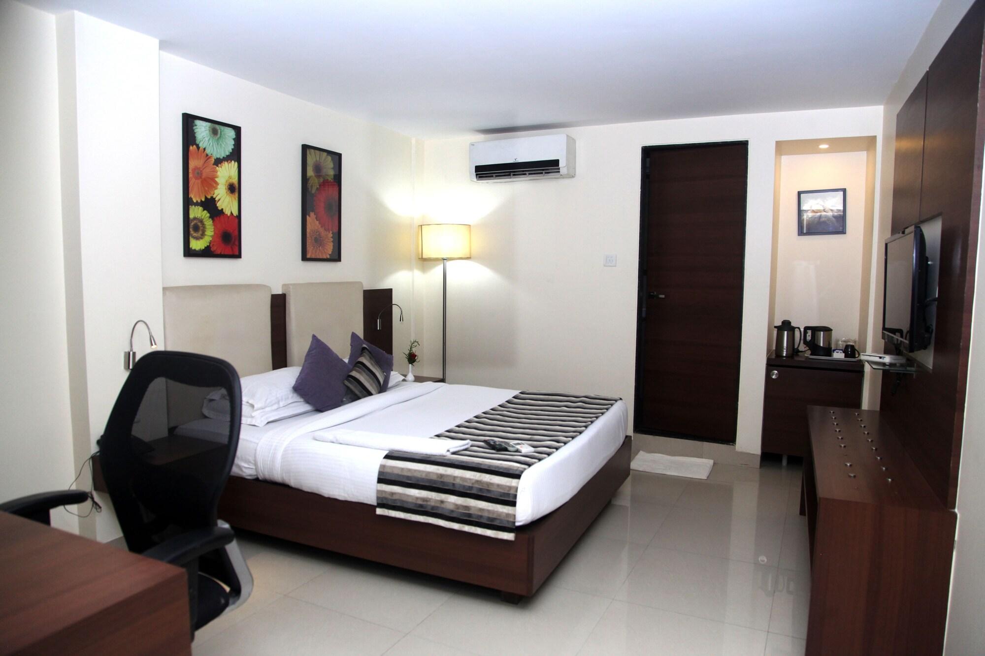 Hotel Concord Galaxy Mumbai Exteriör bild