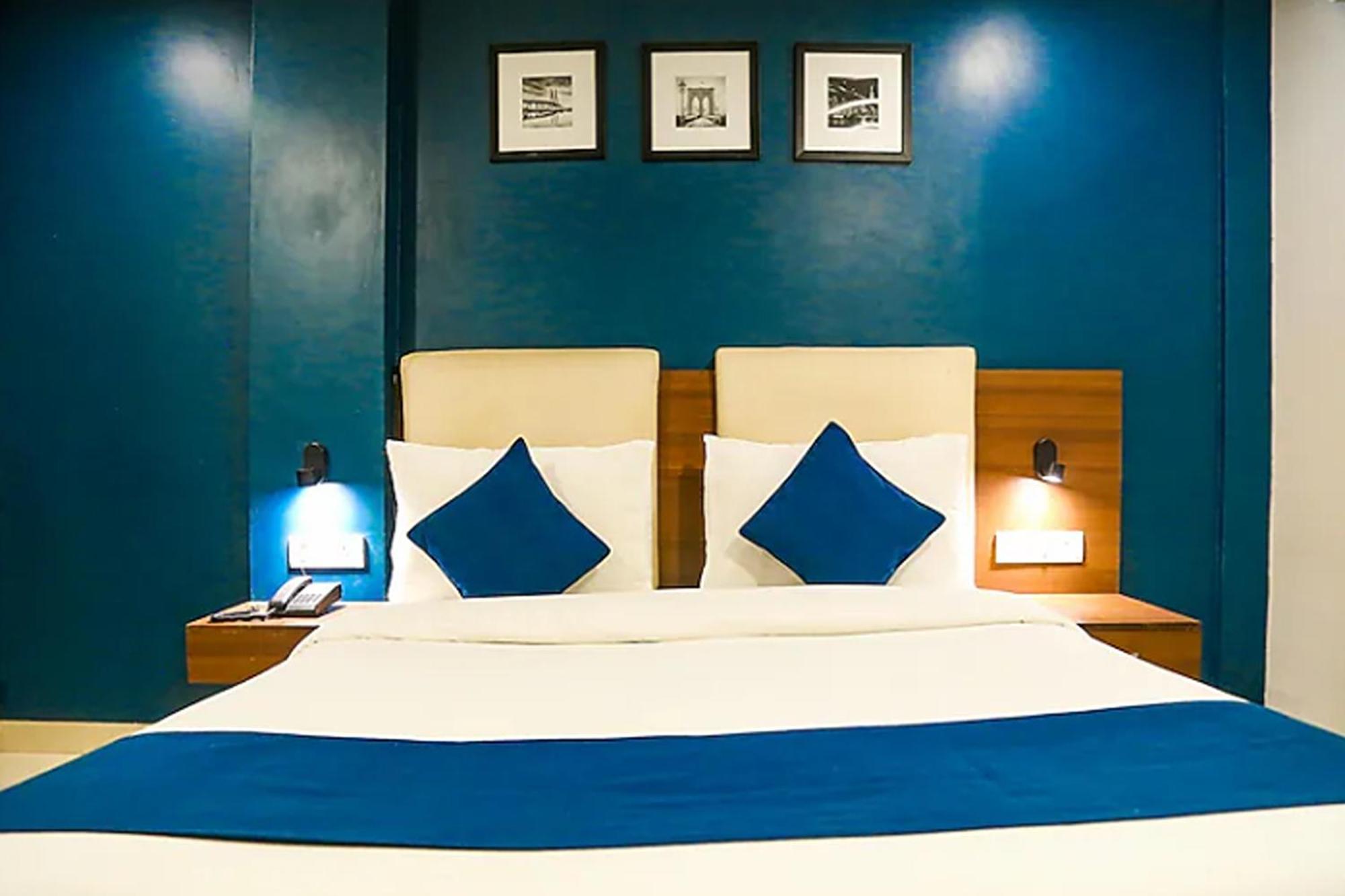 Hotel Concord Galaxy Mumbai Exteriör bild