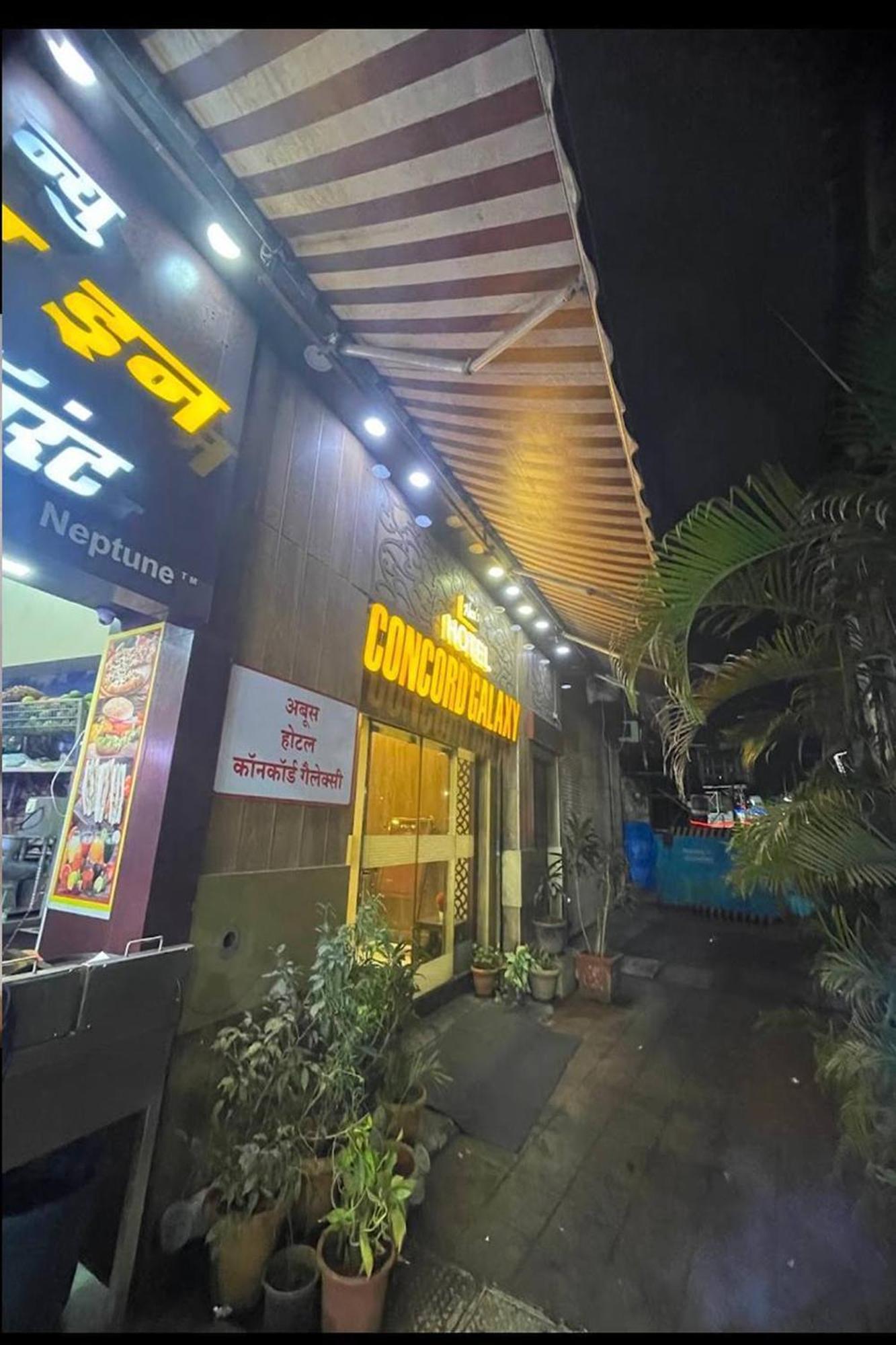 Hotel Concord Galaxy Mumbai Exteriör bild